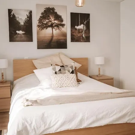 Mimas Apartment